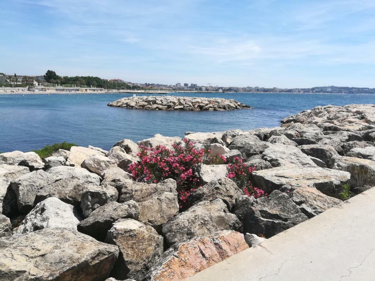 Apartmán Le Stud Golfe-Juan Exteriér fotografie